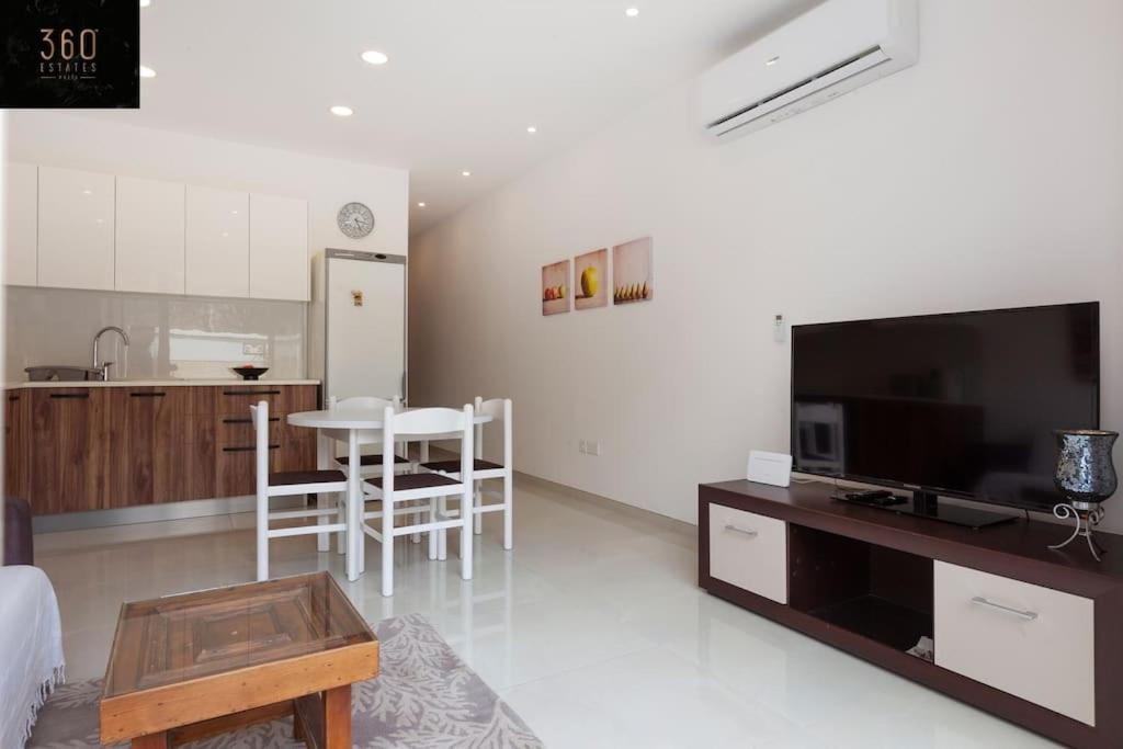 Comfy Apt With Terrace, 5 Mins To Sliema Ferries By 360 Estates Gzira Dış mekan fotoğraf