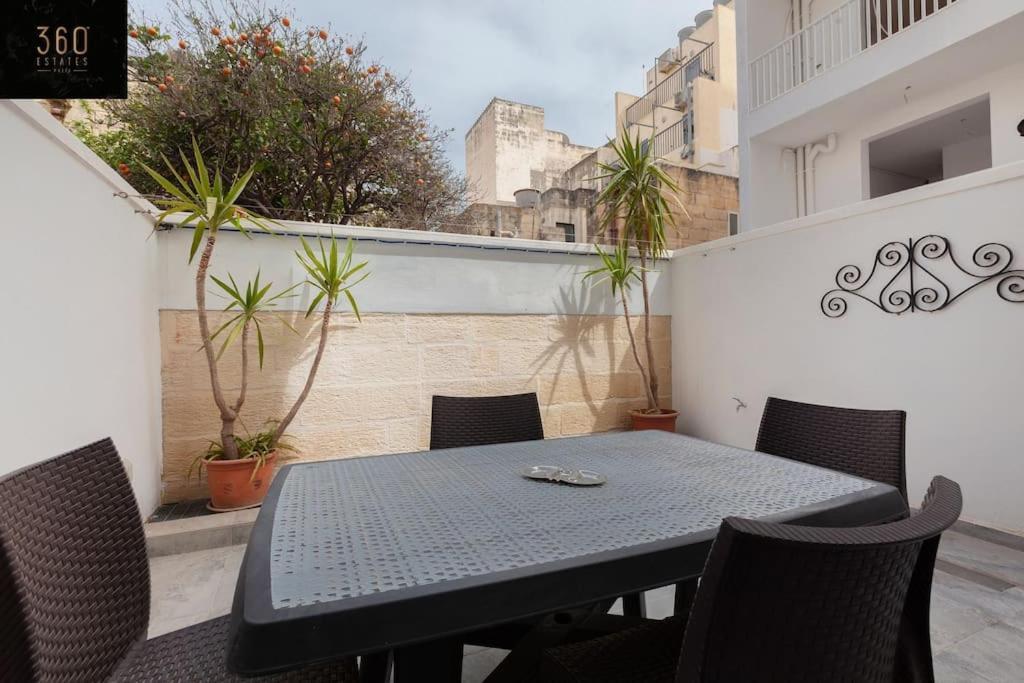 Comfy Apt With Terrace, 5 Mins To Sliema Ferries By 360 Estates Gzira Dış mekan fotoğraf