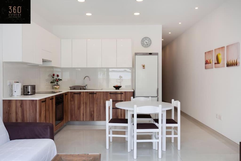Comfy Apt With Terrace, 5 Mins To Sliema Ferries By 360 Estates Gzira Dış mekan fotoğraf